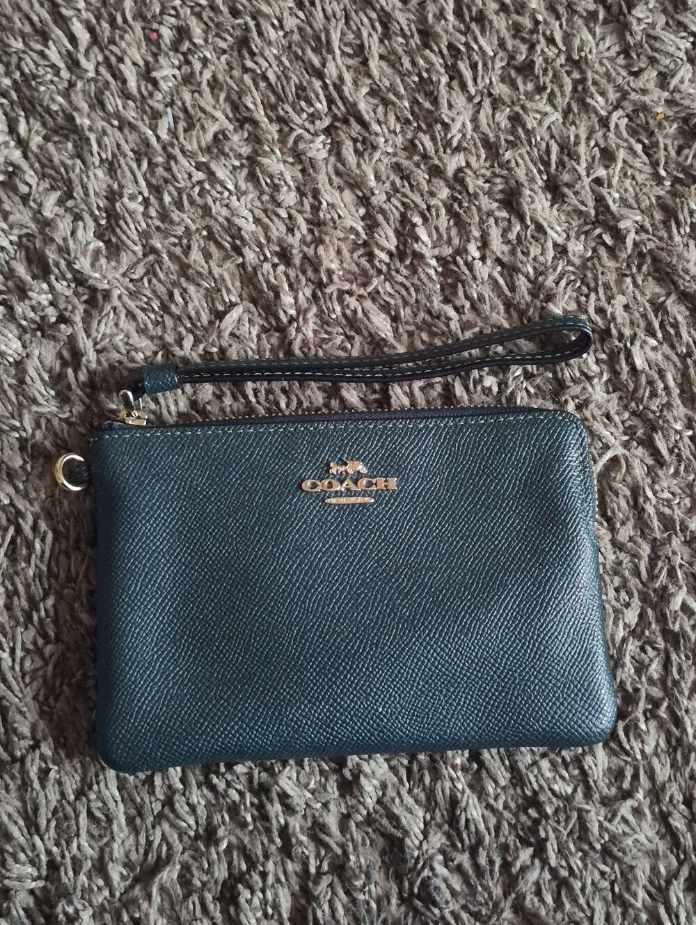 Coach Hunter Green Leather Wristlet Clutch
